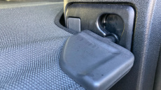 Land Rover Defender 3.0 D250 X-Dynamic SE 110 5dr Auto Diesel Estate